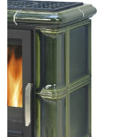 Kachlová kamna ABX Bavaria s výměníkem, kachlový sokl flaschengrün