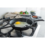 Litinová grilovací pánev Camp Chef 20 cm