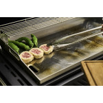 Napoleon ROGUE PRO PHANTOM se Sizzle Zone | Plynový Plancha gril 