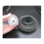 Drátěnka s dávkovačem Weber | na planchu