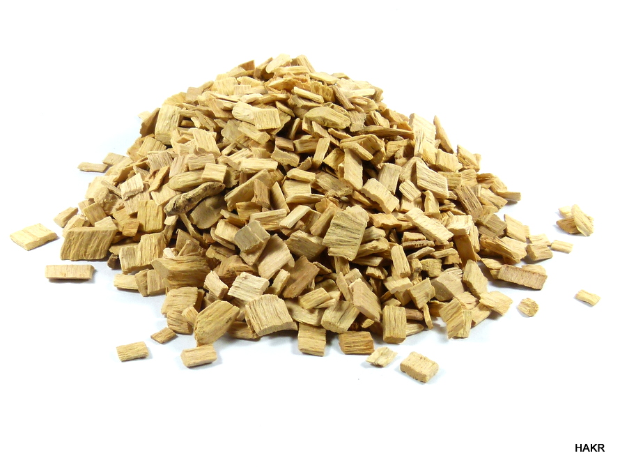 Štepka a piliny na uzení